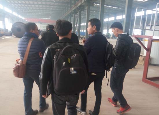 clients visit our machine in our factory