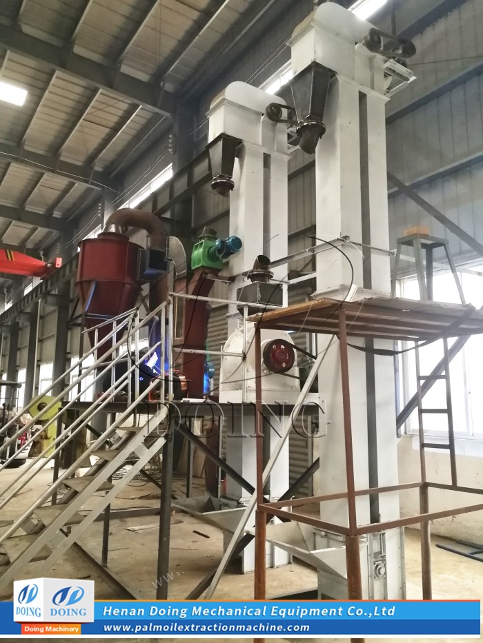 Palm number Cracker and Separator machine