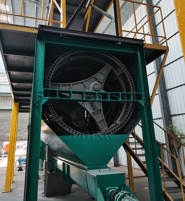 Rotary drum Fruit thresher