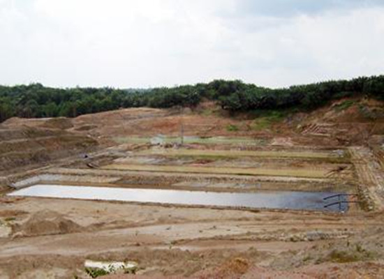 Palm oil mill effluent treatment system station