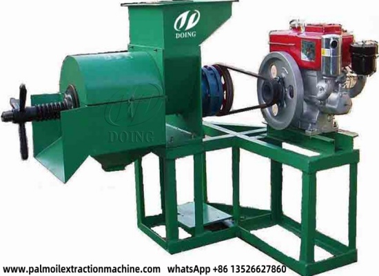 A Nigerian client successfully made a purchase of 0.5tph palm oil press equipment from Henan Glory Company