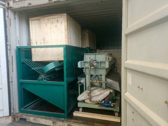 Glory Oiltech successfully shipped two complete 1tph palm oil press lines to Angola